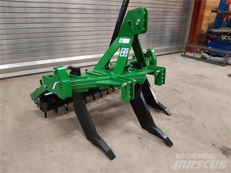  - - -  grubber Chisel Plows