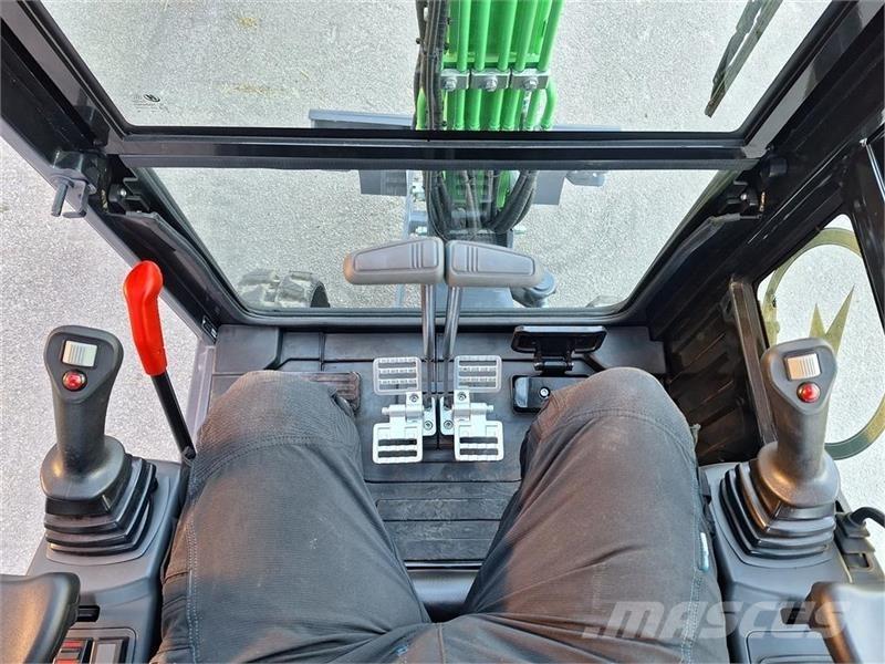 Mole  Mini Excavators <7t (Mini Diggers)