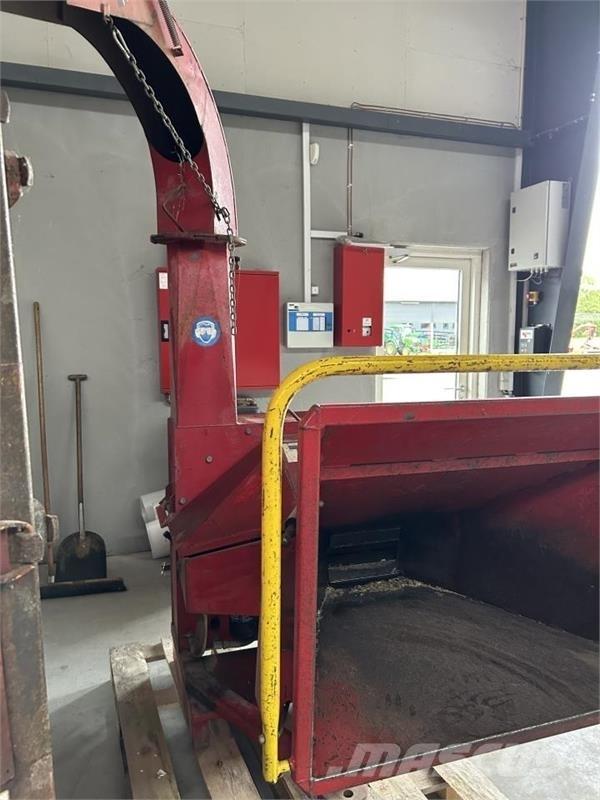 TP 760 Wood Chippers