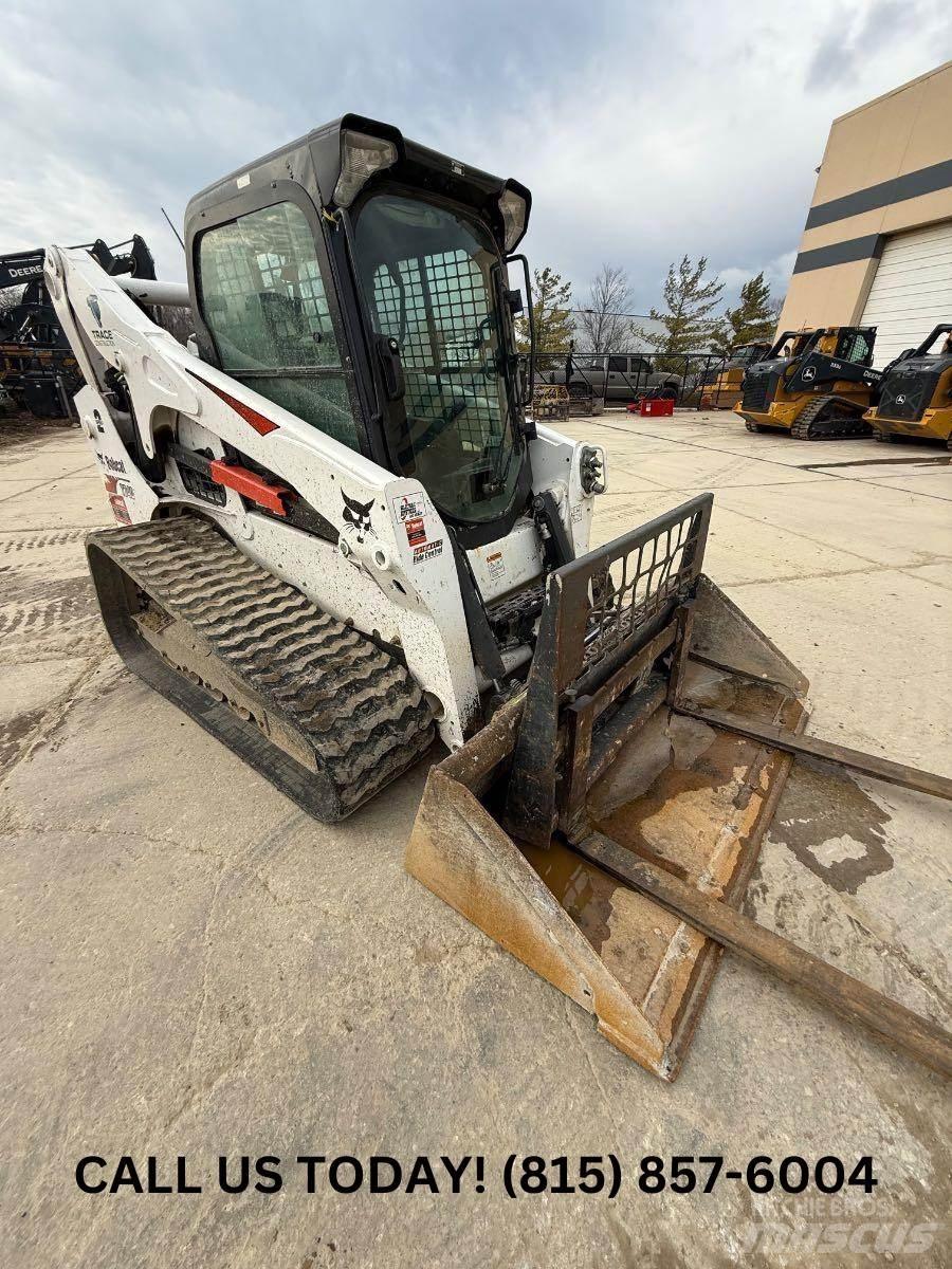Bobcat T740 Mini Loader
