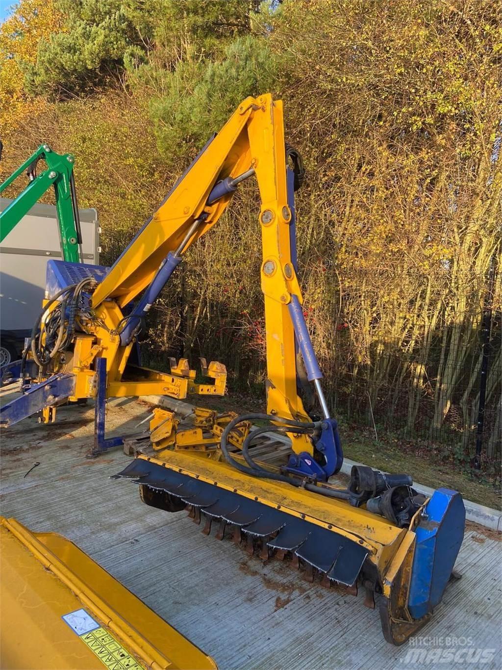 Bomford Buzzard Shredders