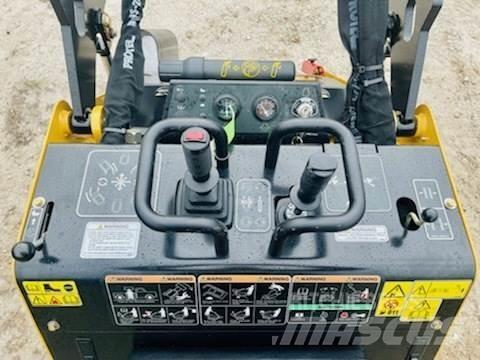 Boxer 700HD Mini Loader