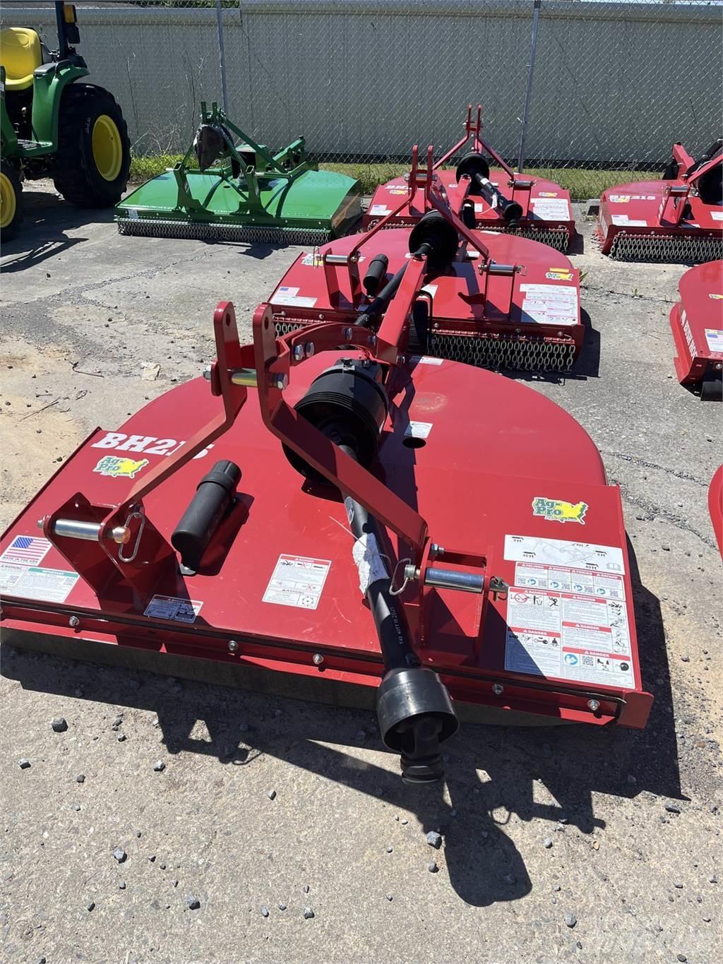 Bush Hog BH215 Shredders