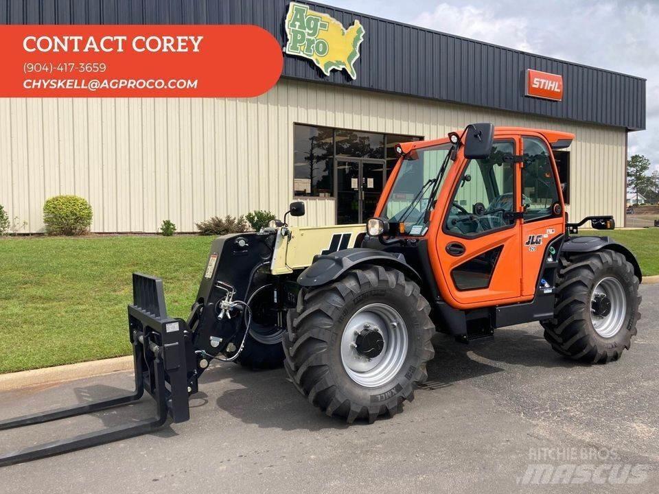 JLG 925 Telescopic Handlers