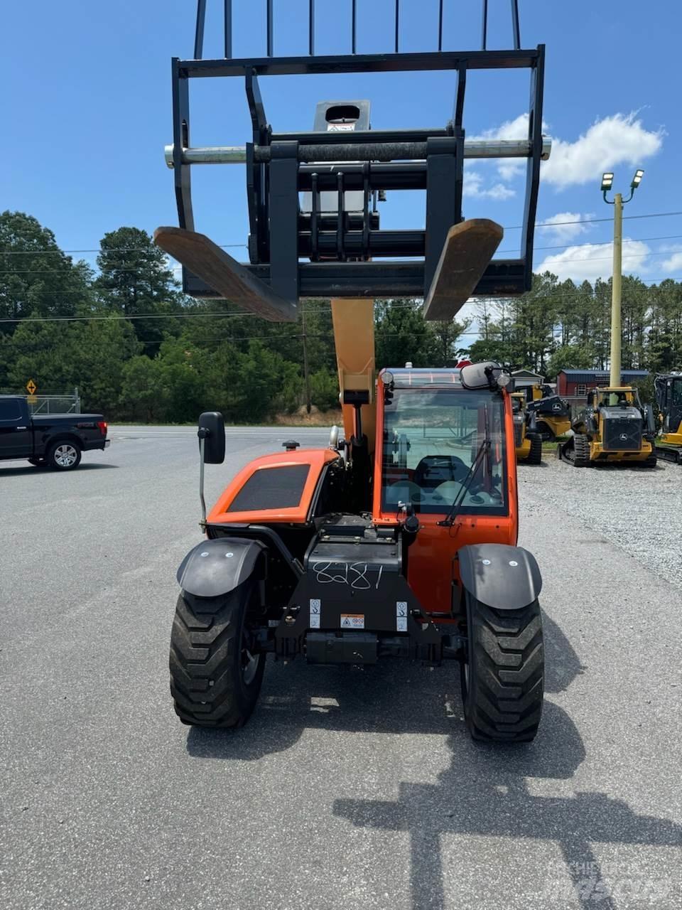 JLG G5-18A Telescopic Handlers