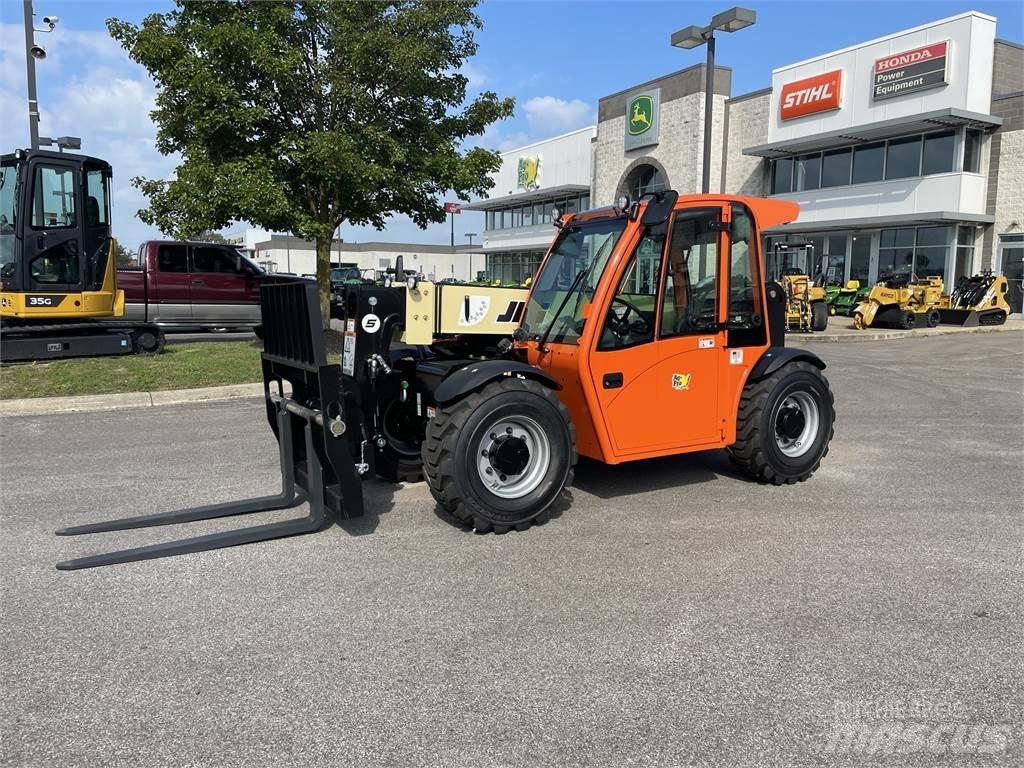 JLG G5-18A Telescopic Handlers