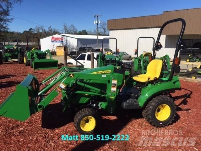 John Deere 1023E Compact tractors
