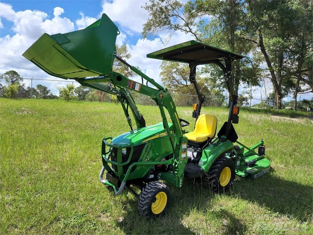 John Deere 1023E Compact tractors