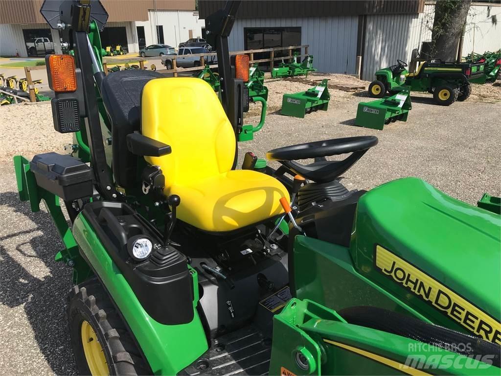 John Deere 1025R Compact tractors