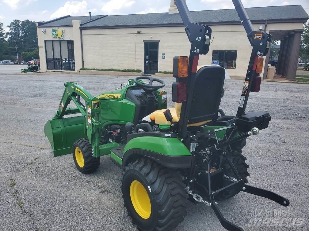 John Deere 1025R Compact tractors