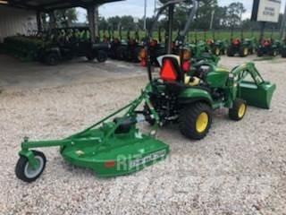 John Deere 1025R Compact tractors