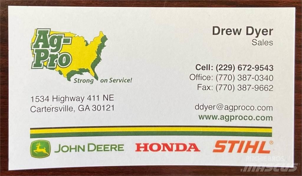 John Deere 1025R Compact tractors