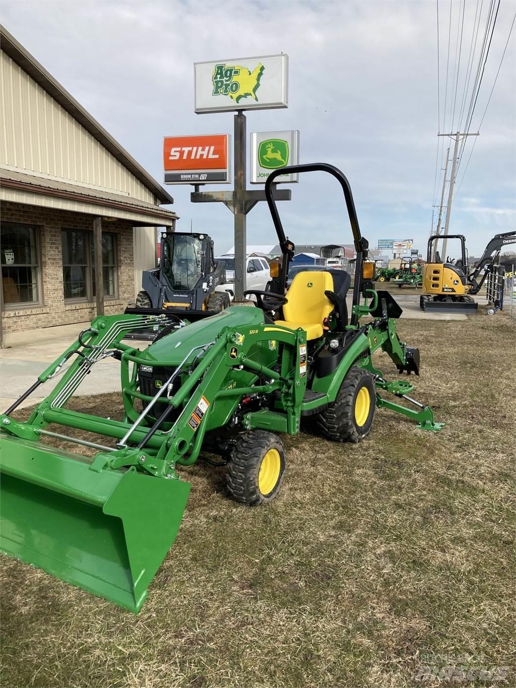 John Deere 1025R Compact tractors