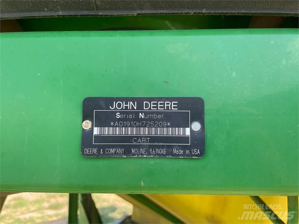 John Deere 1910 Farm Drills