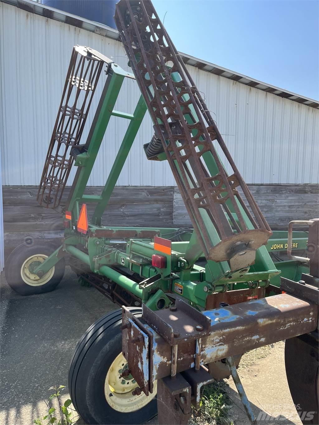 John Deere 200 Other Sowing Machines And Accessories