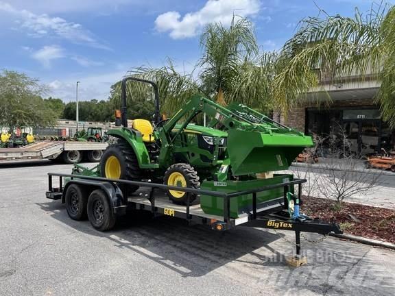 John Deere 3025D Compact tractors