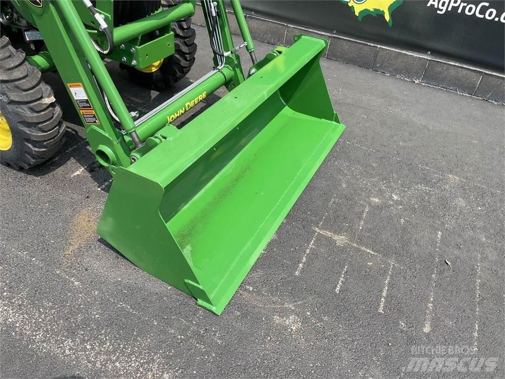 John Deere 3025E Compact tractors