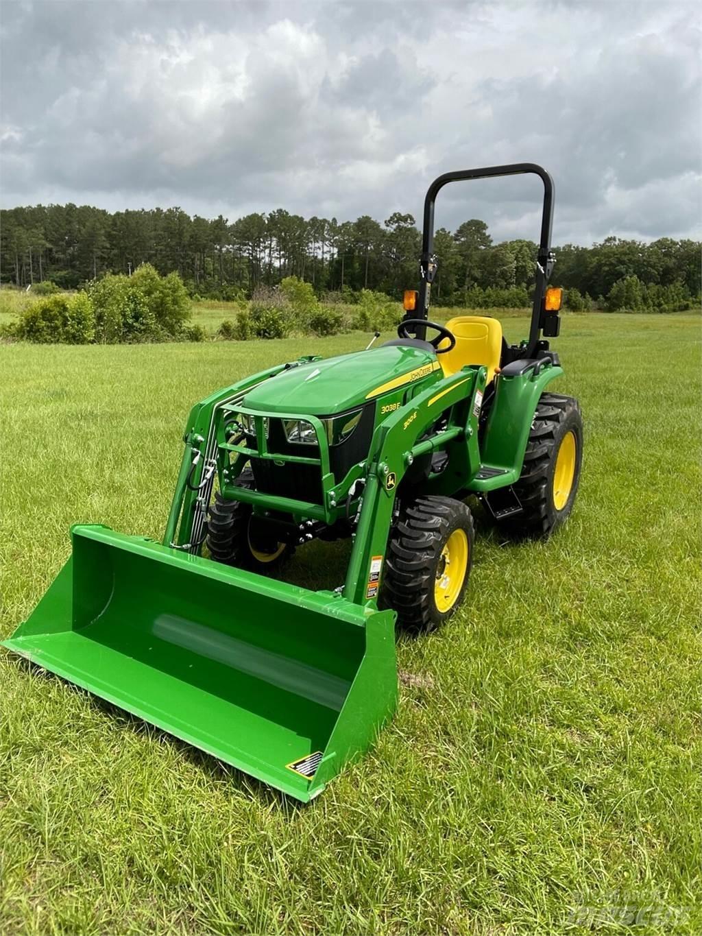 John Deere 3038E Compact tractors