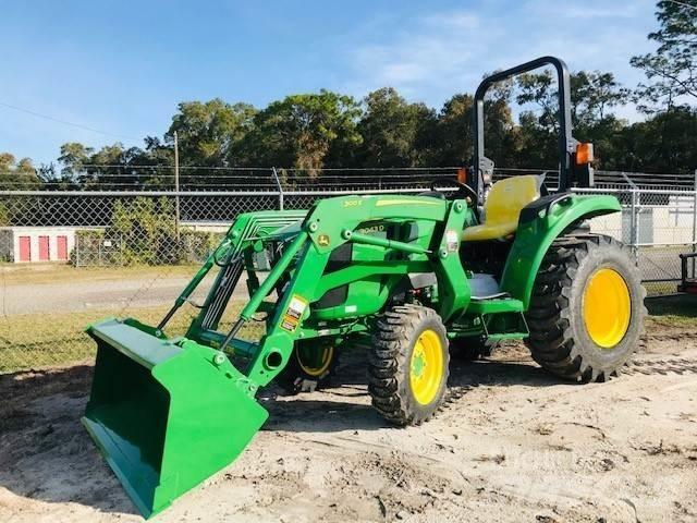 John Deere 3043D Tractors