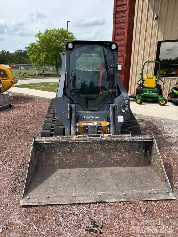 John Deere 317G Mini Loader