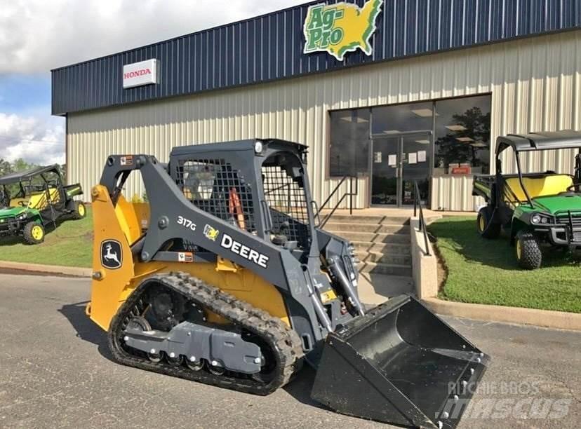 John Deere 317G Mini Loader