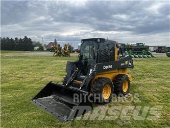 John Deere 324G Skid Steer Loaders