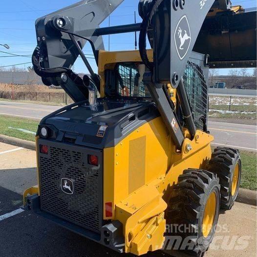 John Deere 324G Skid Steer Loaders