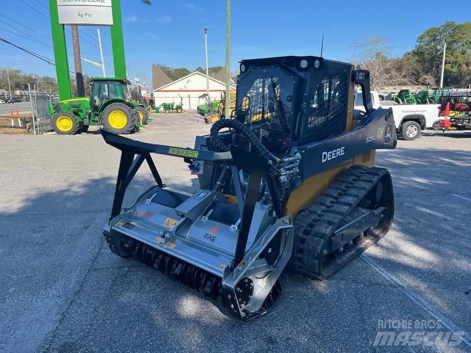 John Deere 325G Mini Loader