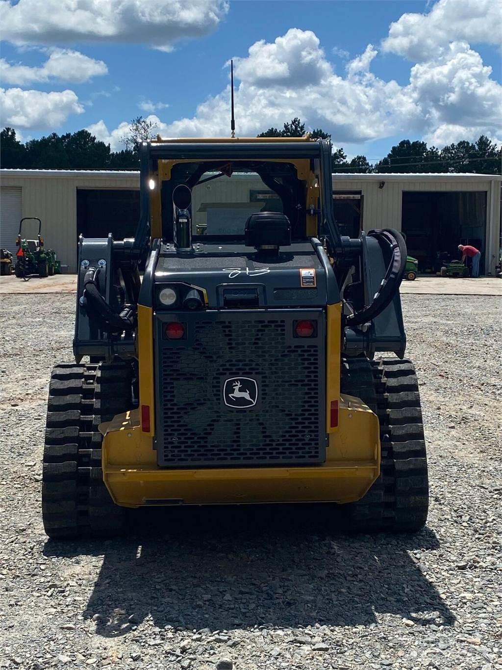 John Deere 325G Mini Loader