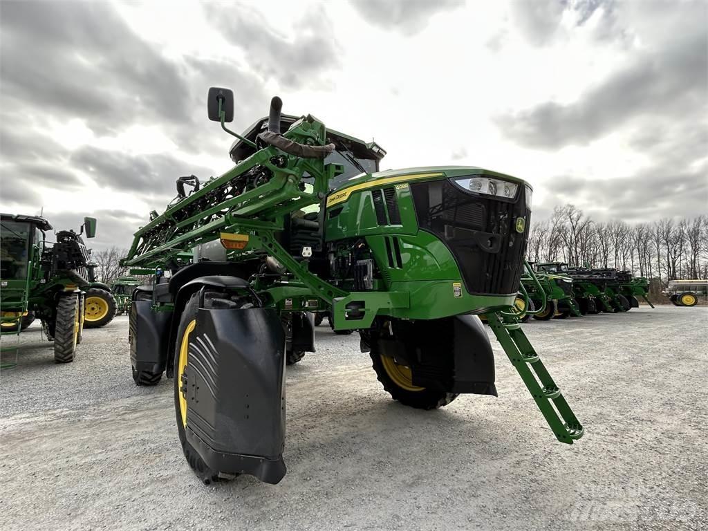 John Deere 408R Trailed sprayers