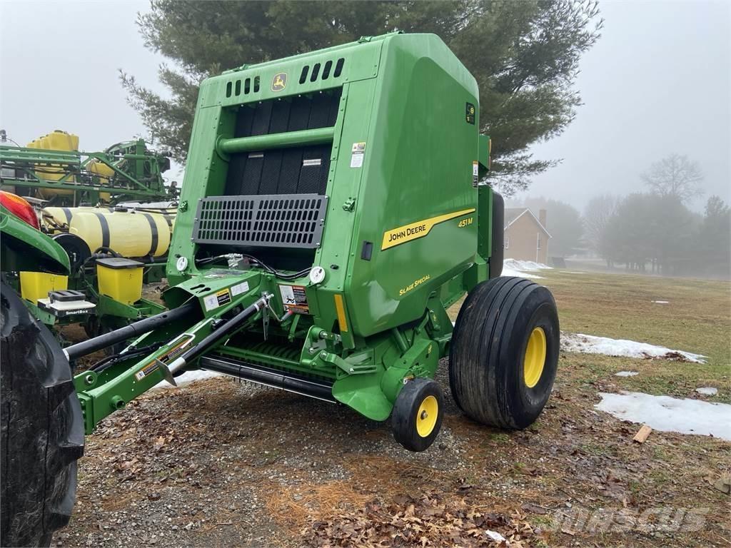 John Deere 451M Round Balers