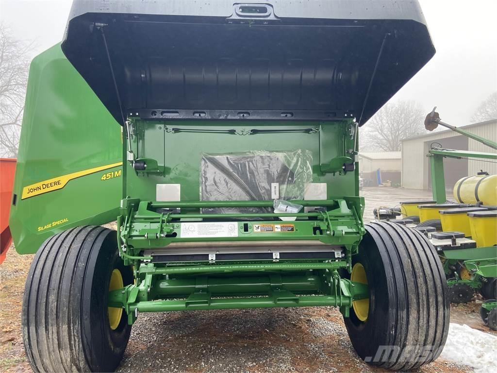 John Deere 451M Round Balers