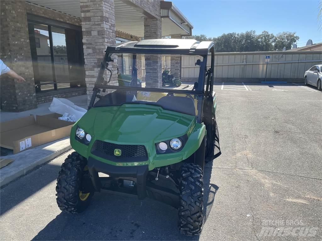 John Deere 560E Utility Machines