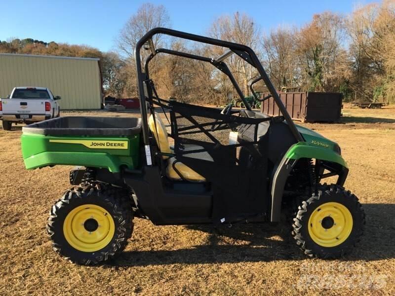 John Deere 560E Utility Machines