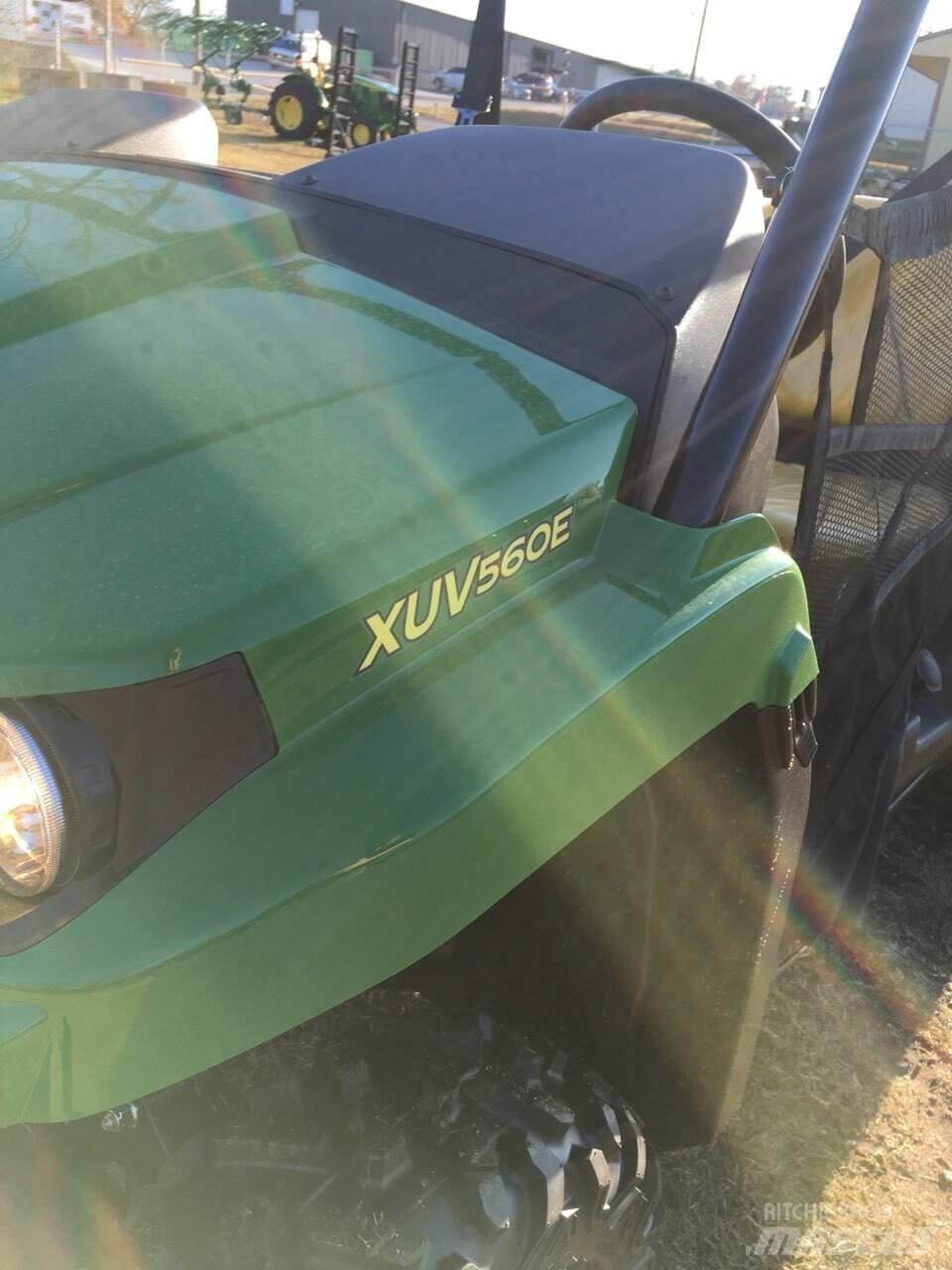 John Deere 560E Utility Machines