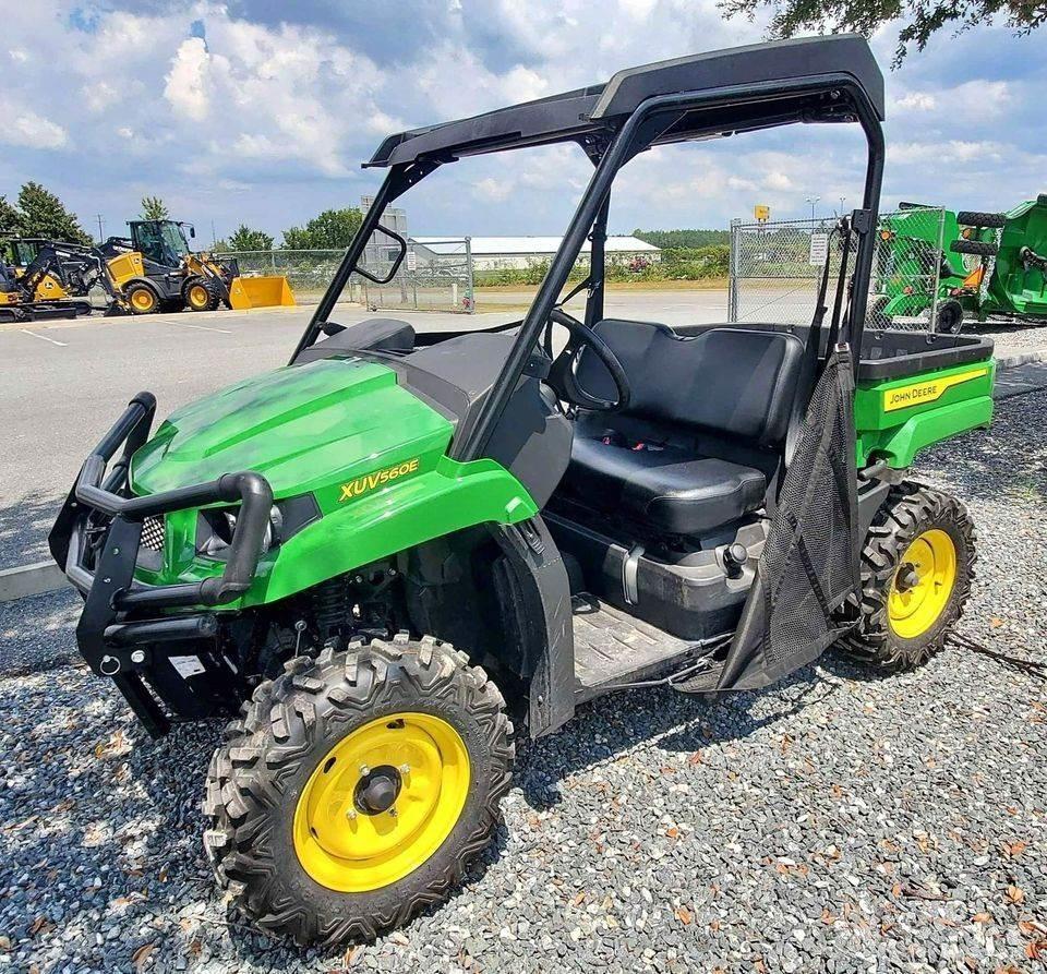 John Deere 560E Utility Machines