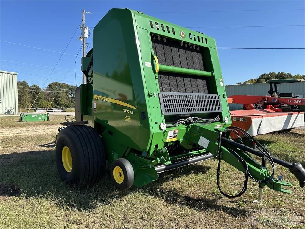 John Deere 560M Round Balers