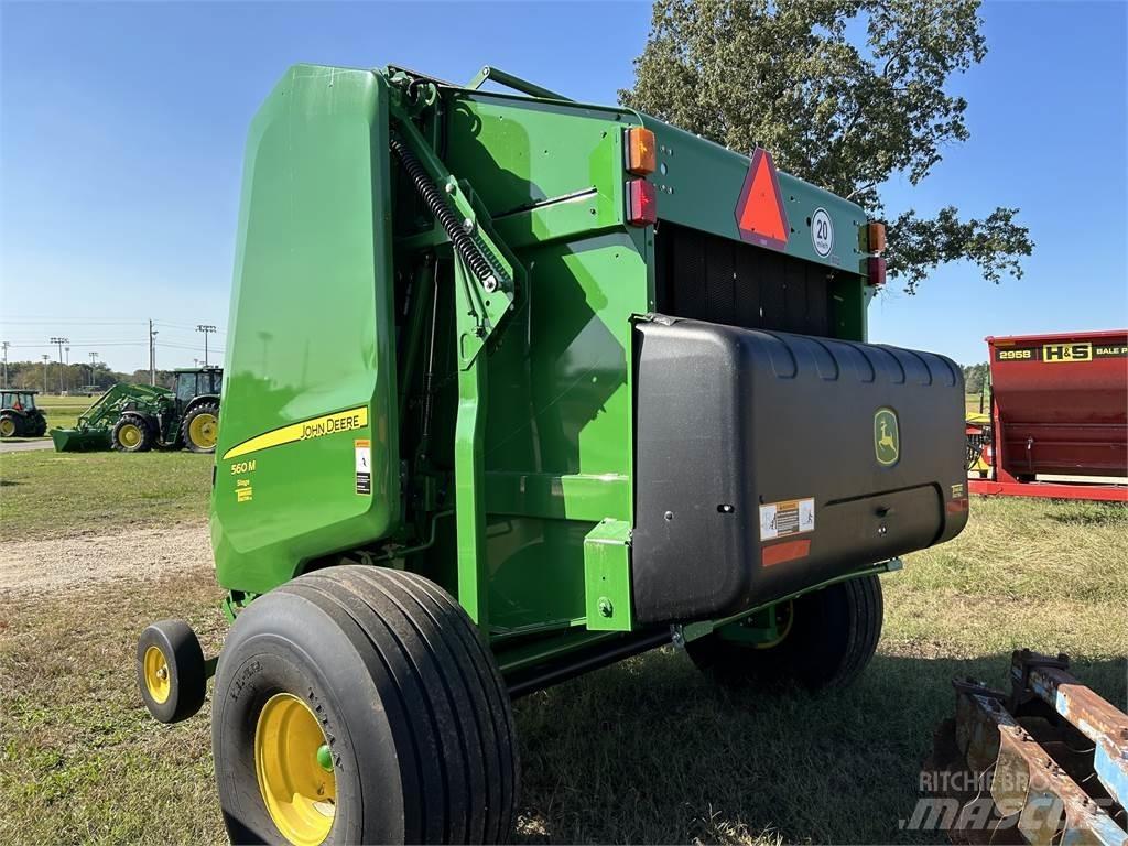 John Deere 560M Round Balers