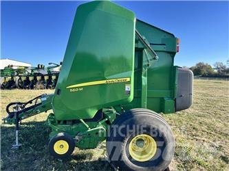 John Deere 560M Round Balers