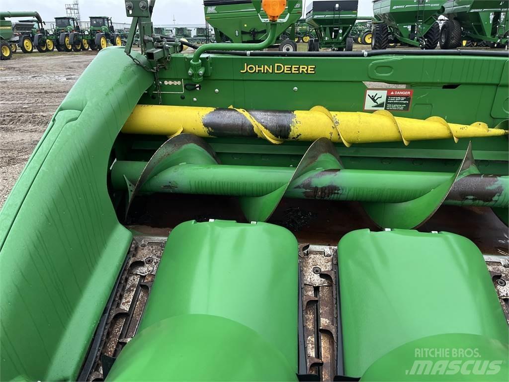 John Deere 608C Combine Attachments