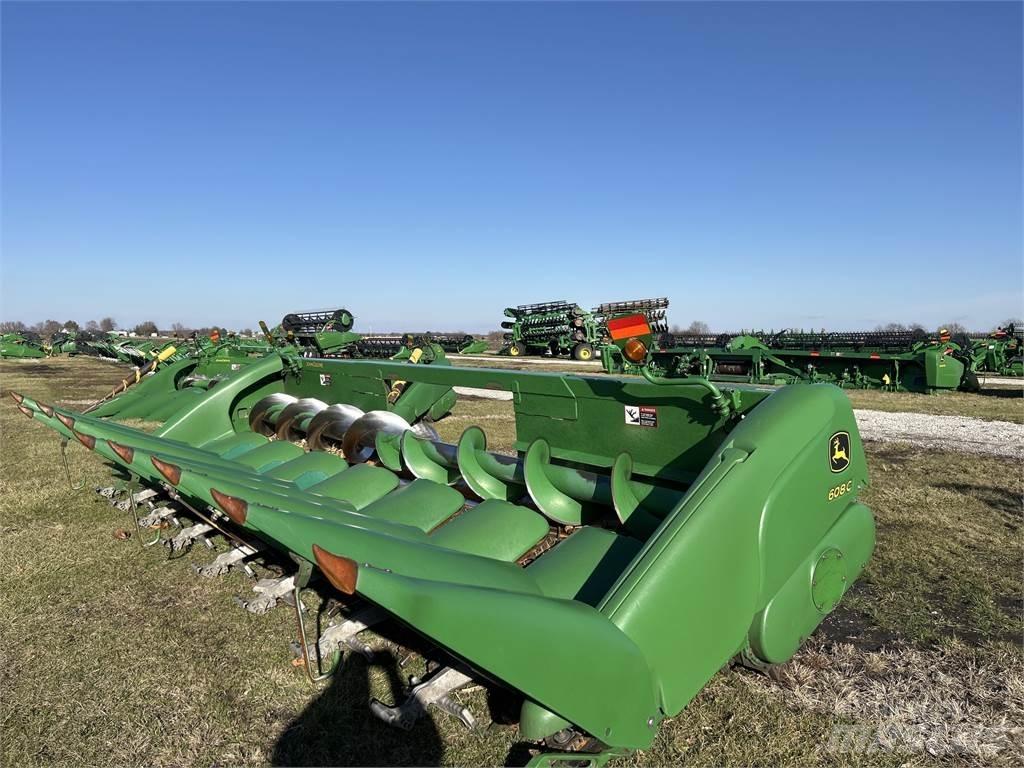 John Deere 608C Combine Attachments