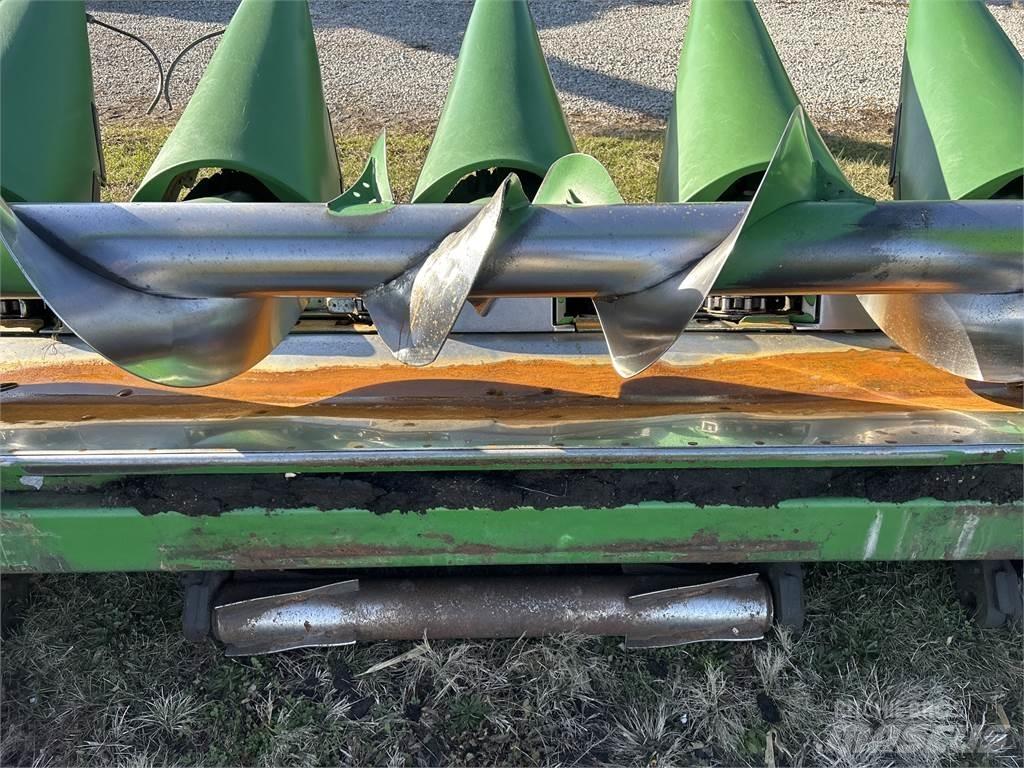 John Deere 608C Combine Attachments