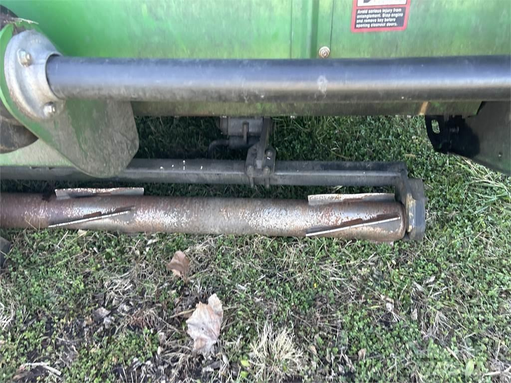 John Deere 608C Combine Attachments