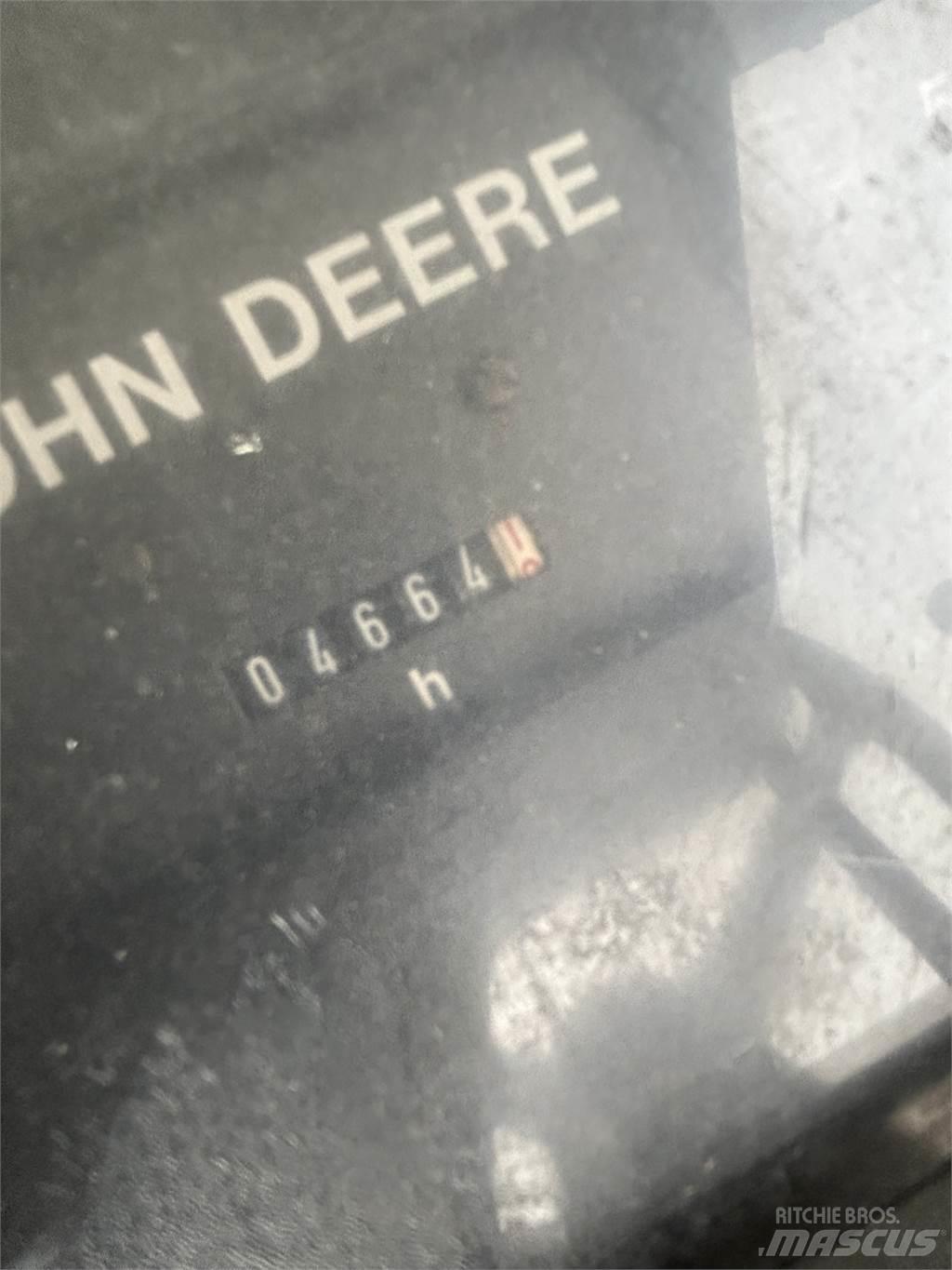 John Deere 6200 Tractors