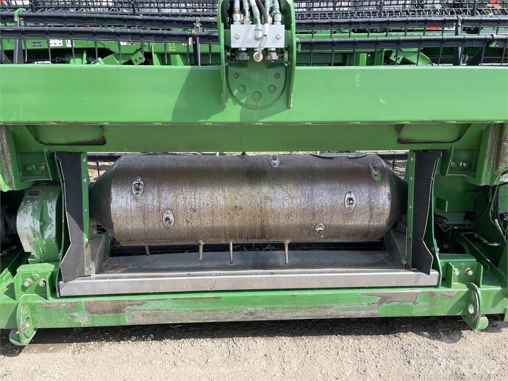 John Deere 640FD Combine Attachments