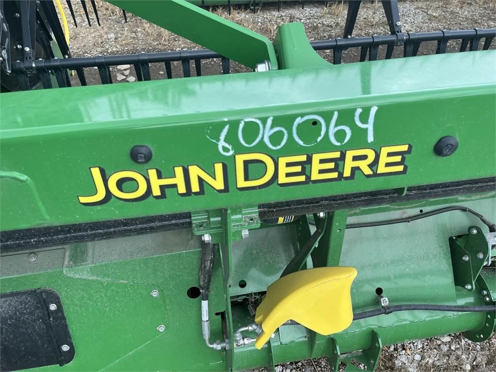 John Deere 740FD Combine Attachments