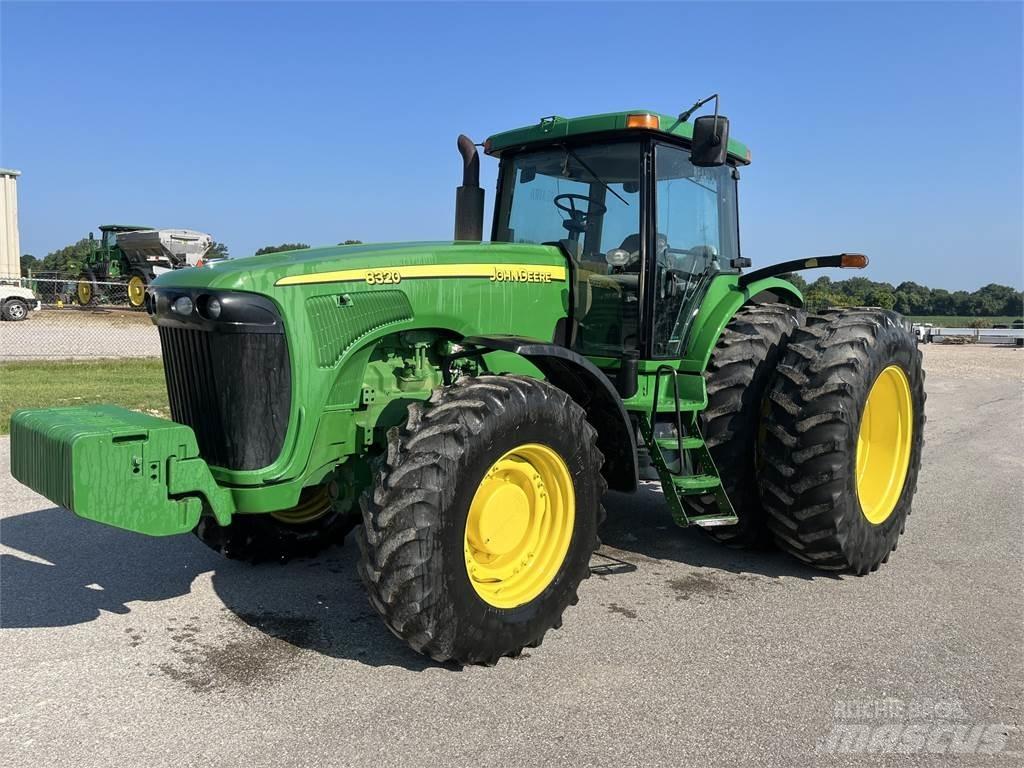 John Deere 8320 Tractors