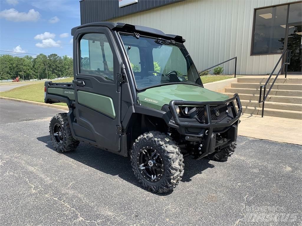 John Deere 835M Utility Machines