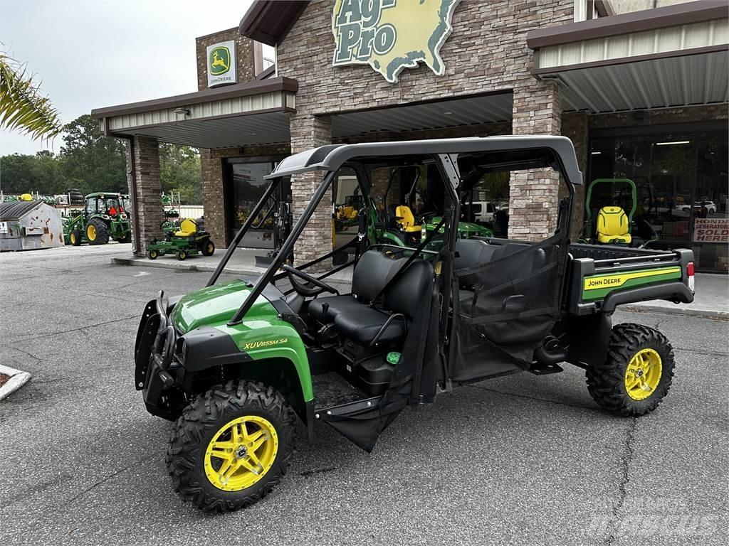 John Deere 855M Utility Machines