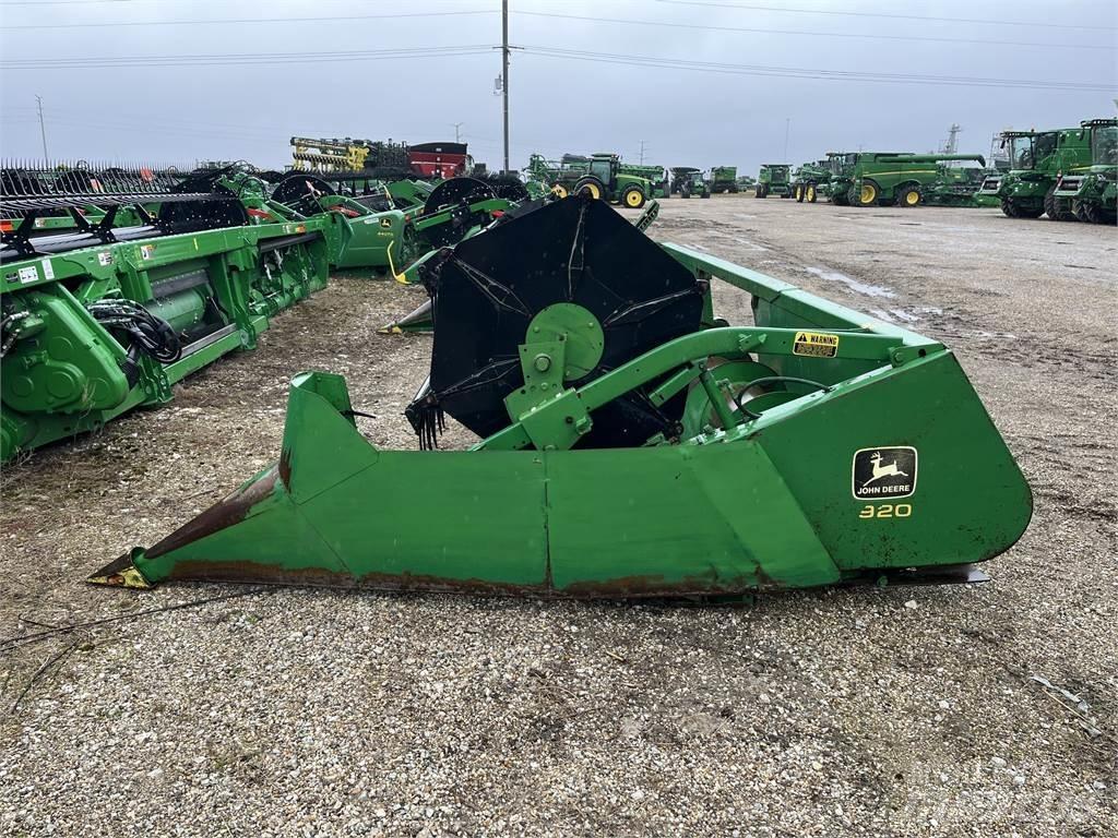 John Deere 920F Combine Attachments